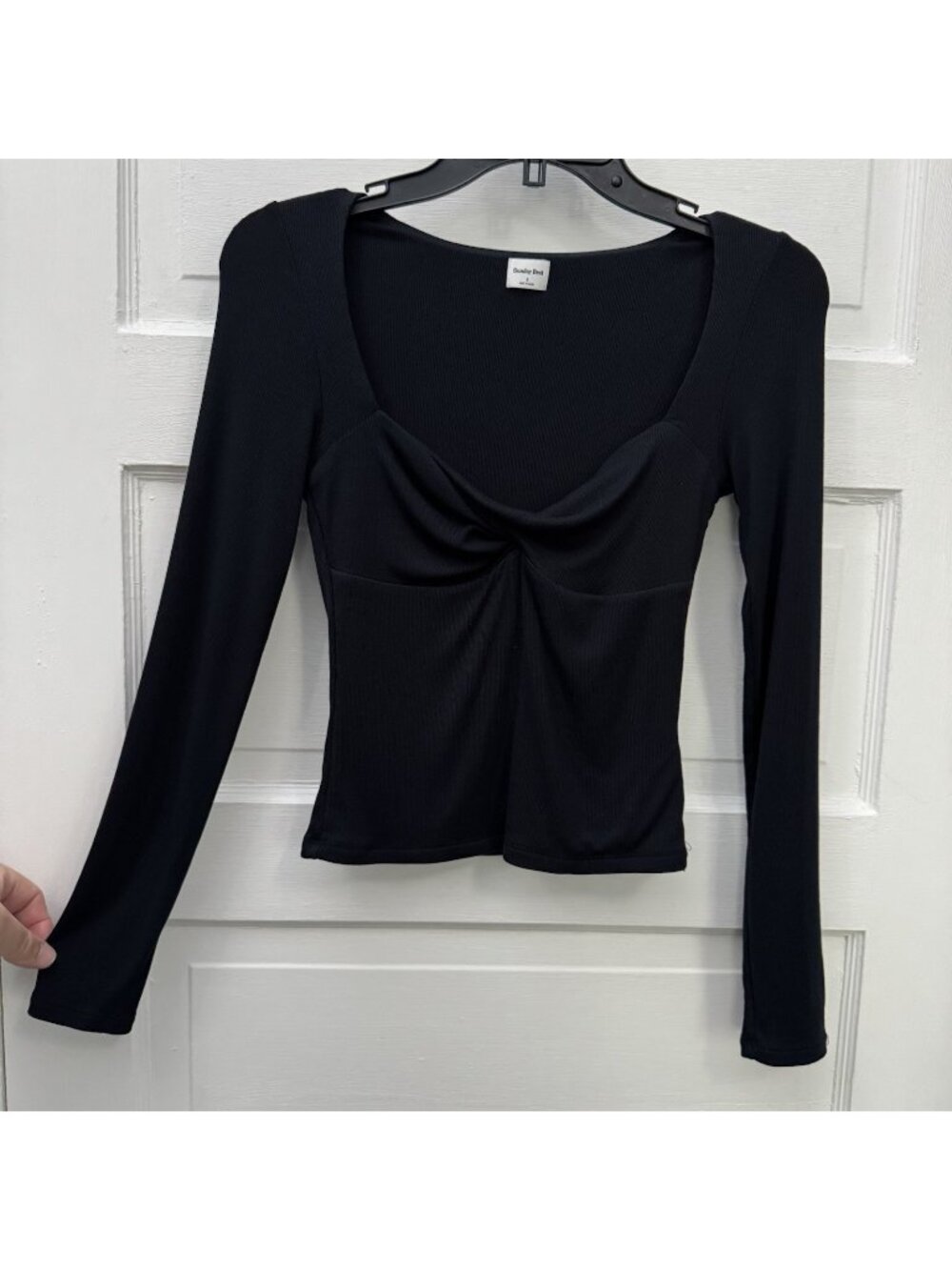 Aritzia Sunday Best Lula Longsleeve S Black Sweetheart Neck Ribbed Top